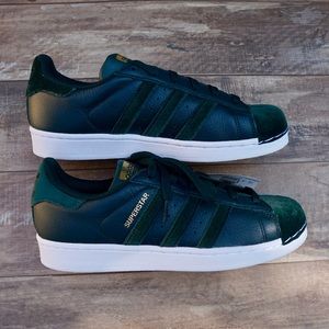 emerald green adidas shoes 